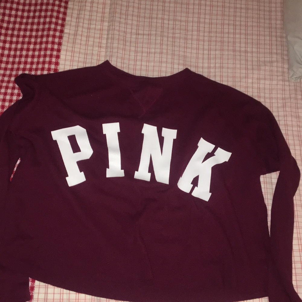 VICTORIA SECRET SWEATSHIRT/ TRENDY